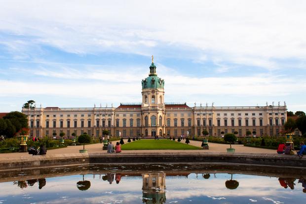 charlottenburg-palace-berlin-1.jpg