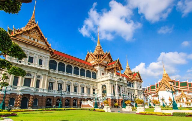 The 8 Best Attractions In Bangkok