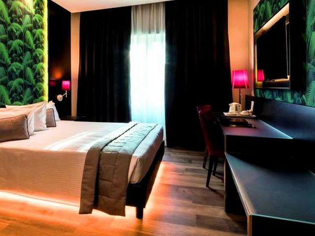 Best-Hotels-In-Milan-3.jpg