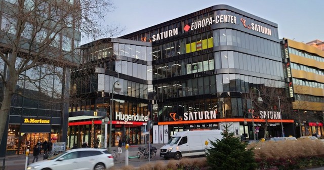 The 10 Best Shopping Malls in Berlin - urtrips