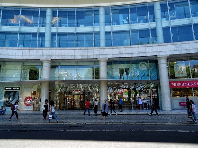 Best 5 things in Atrium Saldanha Shopping Center Lisbon