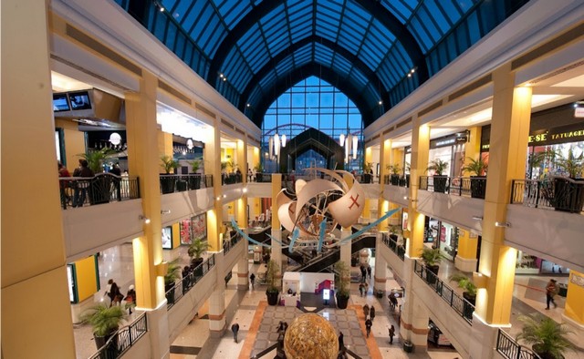 Best 6 things to do in Colombo Shopping Centre Lisbon