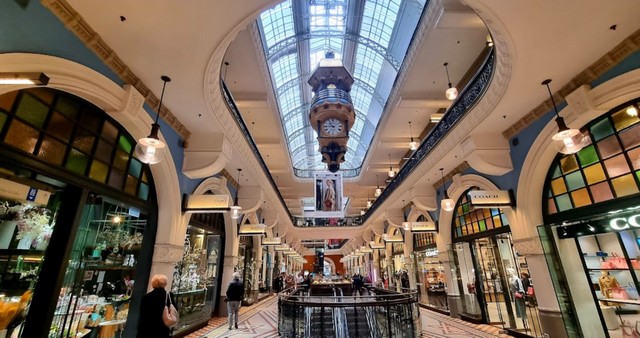 Best 7 Things to Do in Queen Victoria Building Mall Sydney