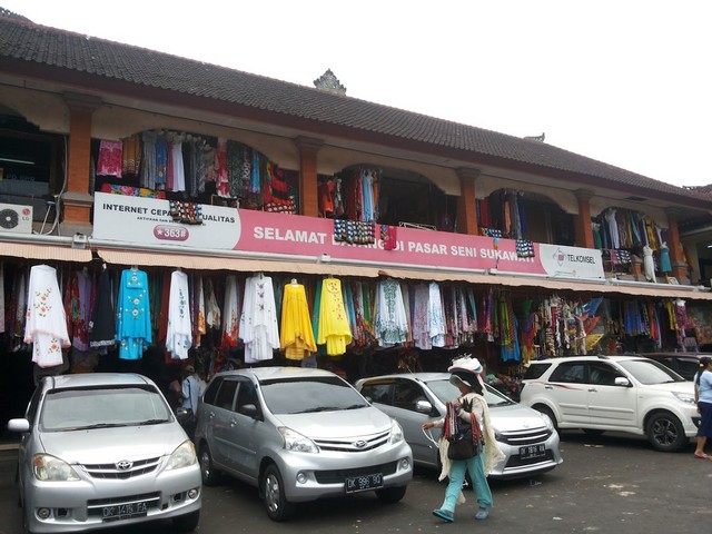 Sukawati Art Market - Shop Review