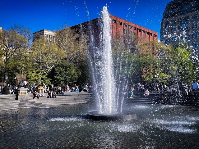 Best 4 Things to Do at Washington Square Park New York