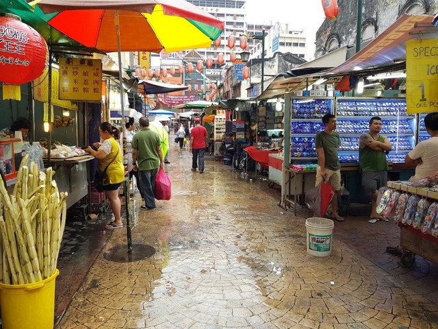 Best 4 Things in Petaling Street Market Kuala Lumpur