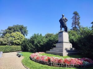 السياحة في براغ Rieger-gardens-prague-4-300x225