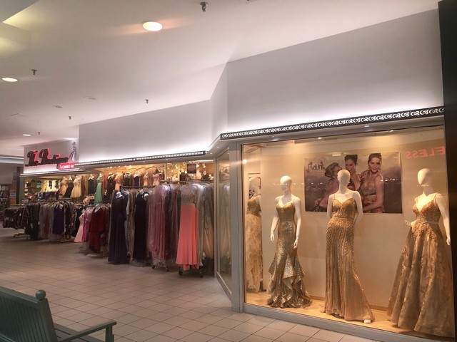 Parkway mall dress stores best sale