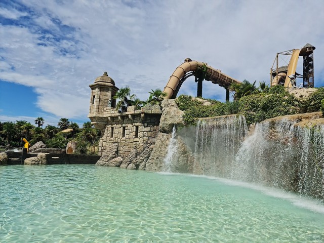 Top 4 Fun Things in Caribe Bay Water Park Venice