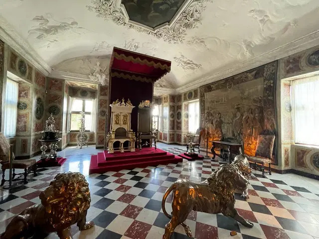 Best 8 Things to Do in Rosenborg Castle Copenhagen