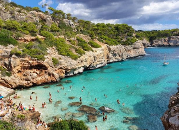 Top 4 Things In Calo Des Moro Beach Balearic Islands