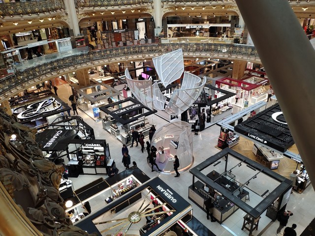 10 Best Shopping Malls in Paris - Paris's Most Popular Malls and