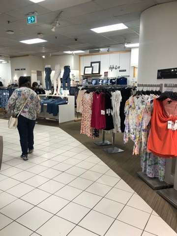 Dress stores hotsell in limeridge mall