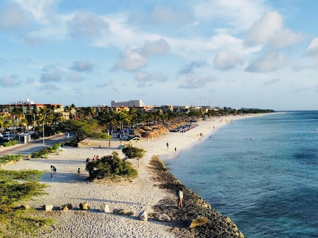 Top 4 things to do in Eagle Beach Aruba