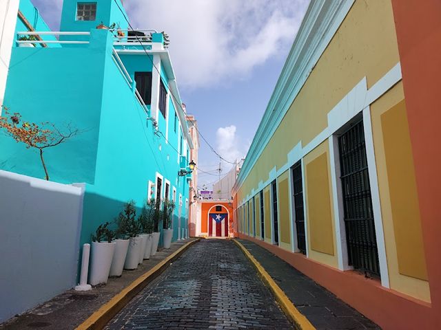 Top 5 things in Puerta Bandera Street San Juan