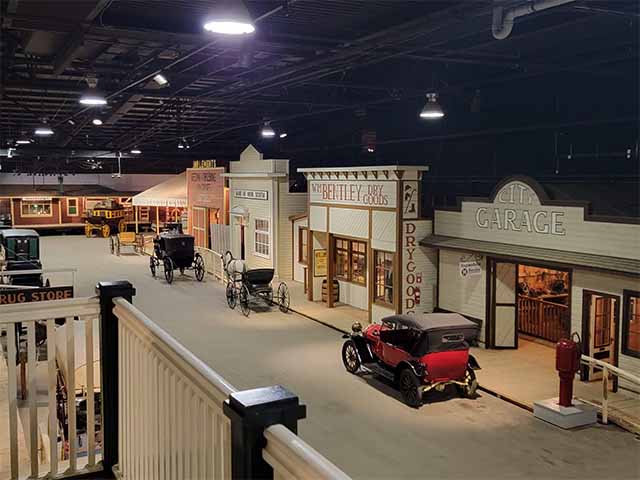 Best 4 Things to See in Western Development Museum Saskatoon