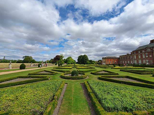 Best 10 Things to See and Do in Wimpole Estate Cambridge