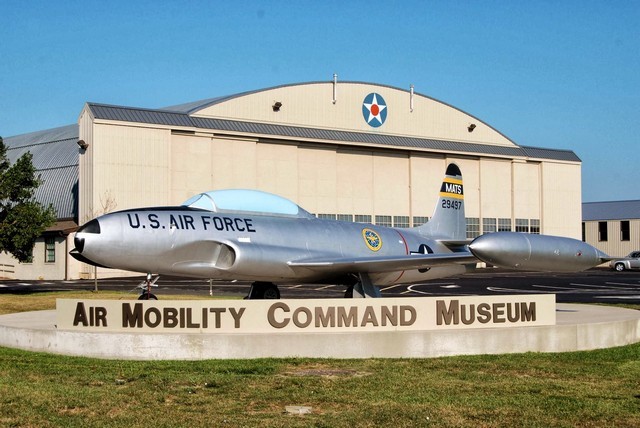 Best 7 Things To See In Air Mobility Command Museum Dover 7294