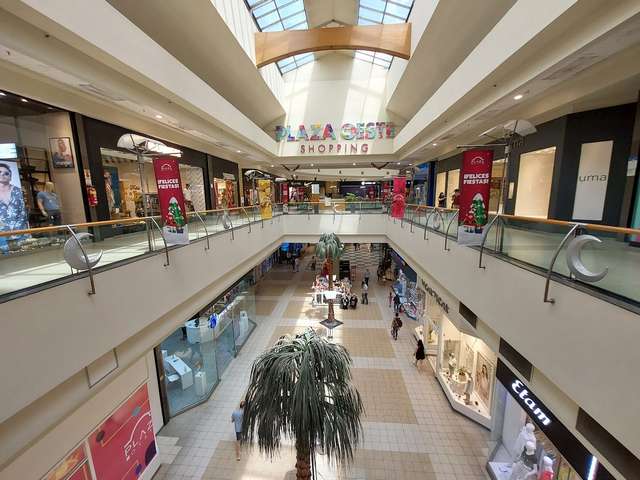 Best 6 things in Plaza Oeste Mall Buenos Aires